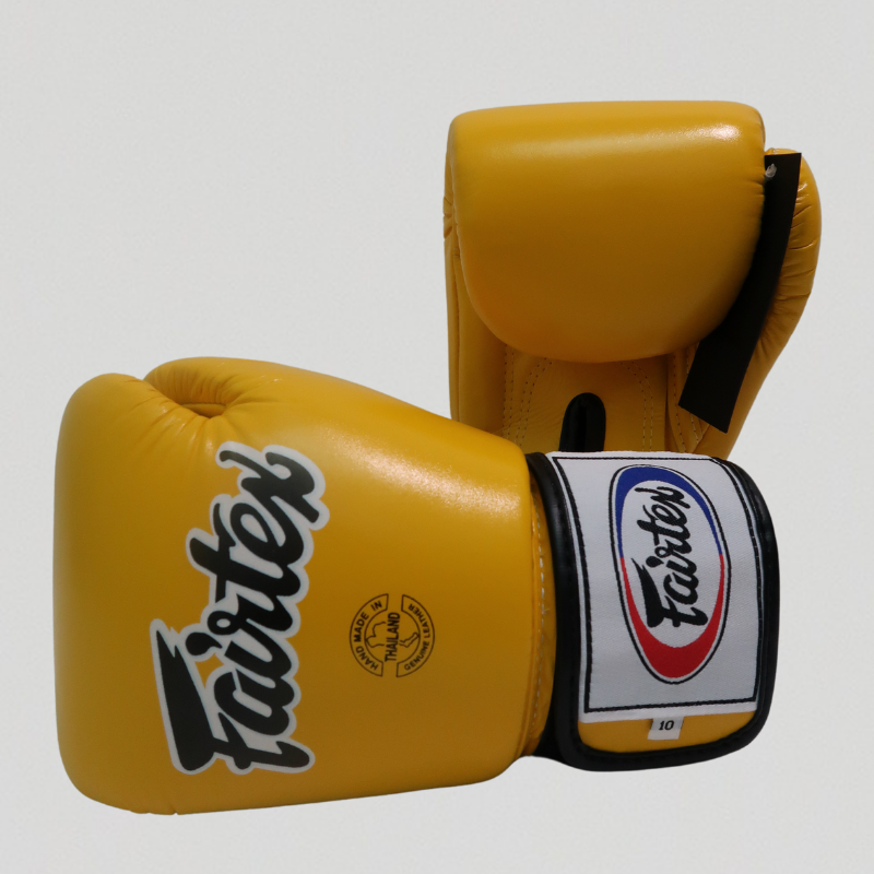 Fairtex 16Oz Gloves & Shinguards - Sparring set - Yellow